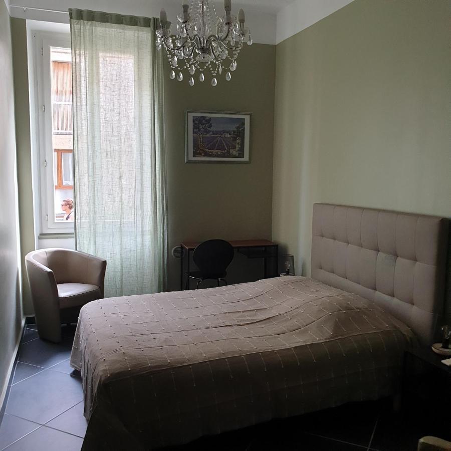 Appartement Intra Muros 8 Personnes Climatise Wifi Stationnement Facile Avignon Exterior foto